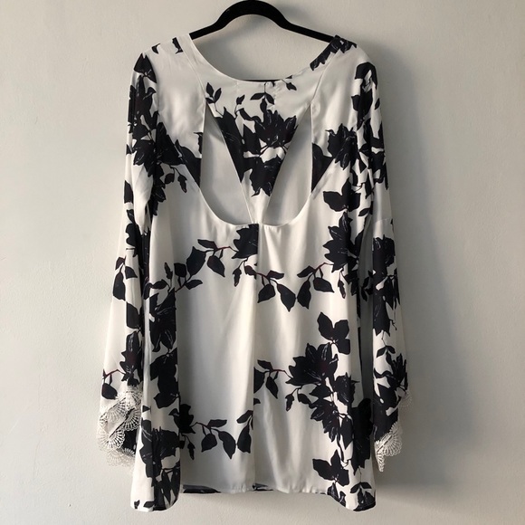 NEW FREE PEOPLE Coachella wanderer bell sleeve - Picture 5 of 5